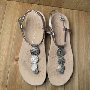 Vionic Lizbeth Metallic Silver Thong Sandal Comfort Orthopedic Sz 9 arch support